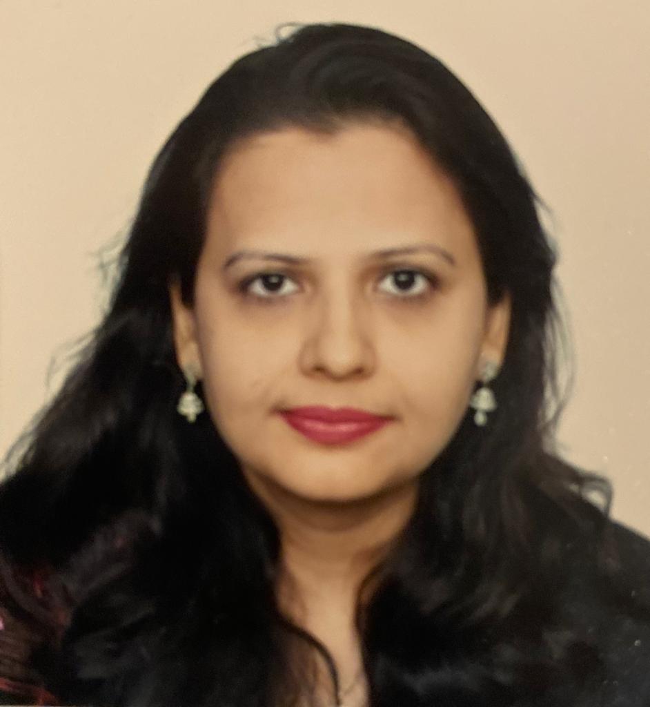 Dr. Farah Sadiq Dr. Farah Sadiq